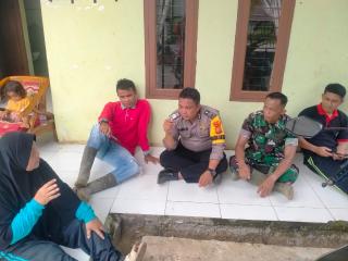 Jumat Curhat Polsek Bangkinang Barat Ajak Masyarakat Desa Silam Selalu Kamtibmas